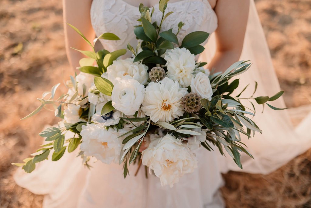 White Wedding flower bouquet