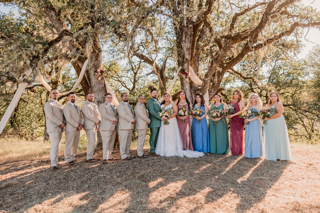 Wedding party photos at Saracina Vineyards in California Mendocino county