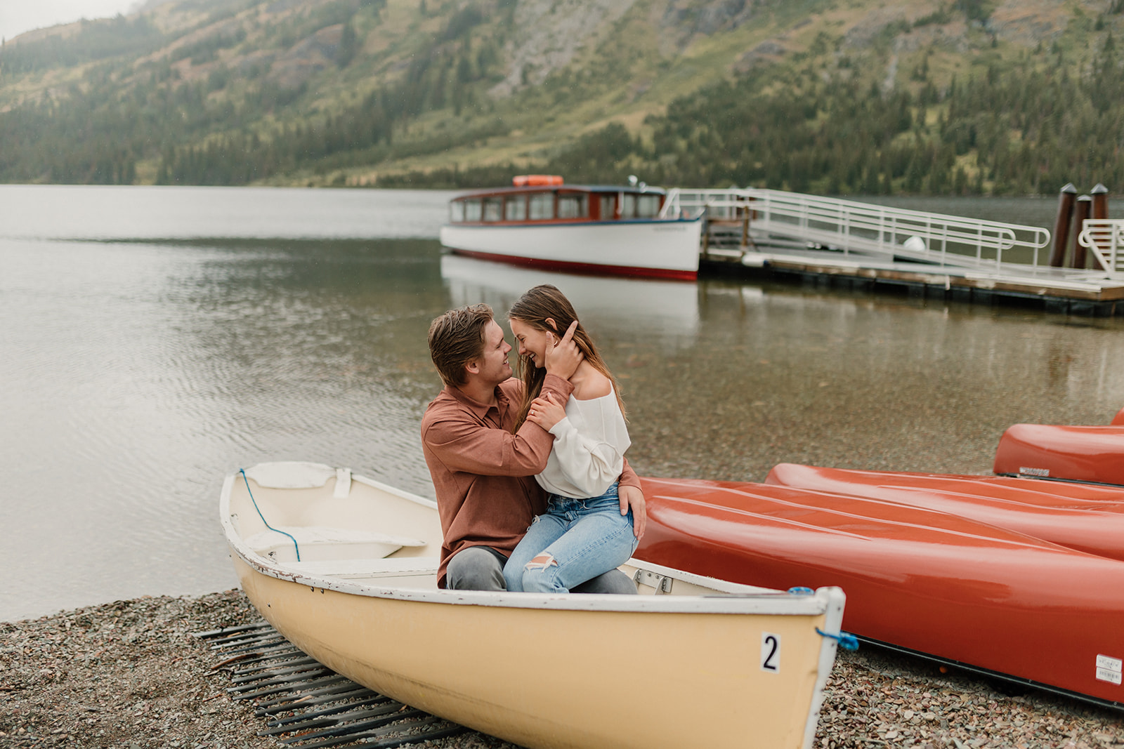 A rainy adventure couples photography session in Glacier National Park