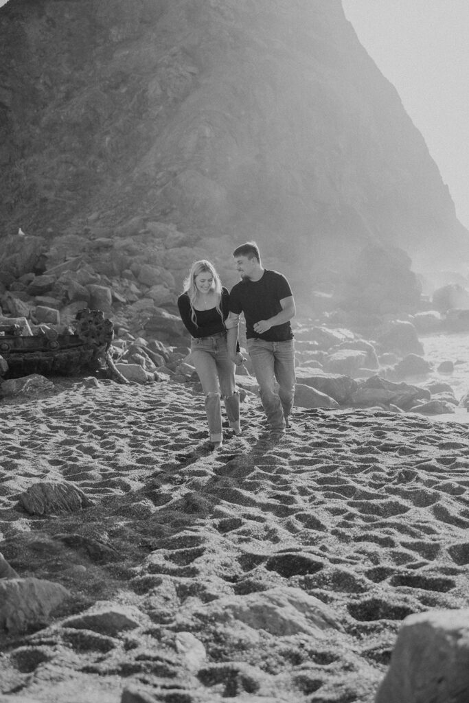 a couples photoshoot at bodega bay
