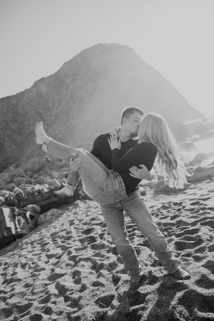 a couples photoshoot at bodega bay
