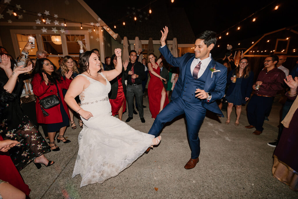 wedding reception dancing