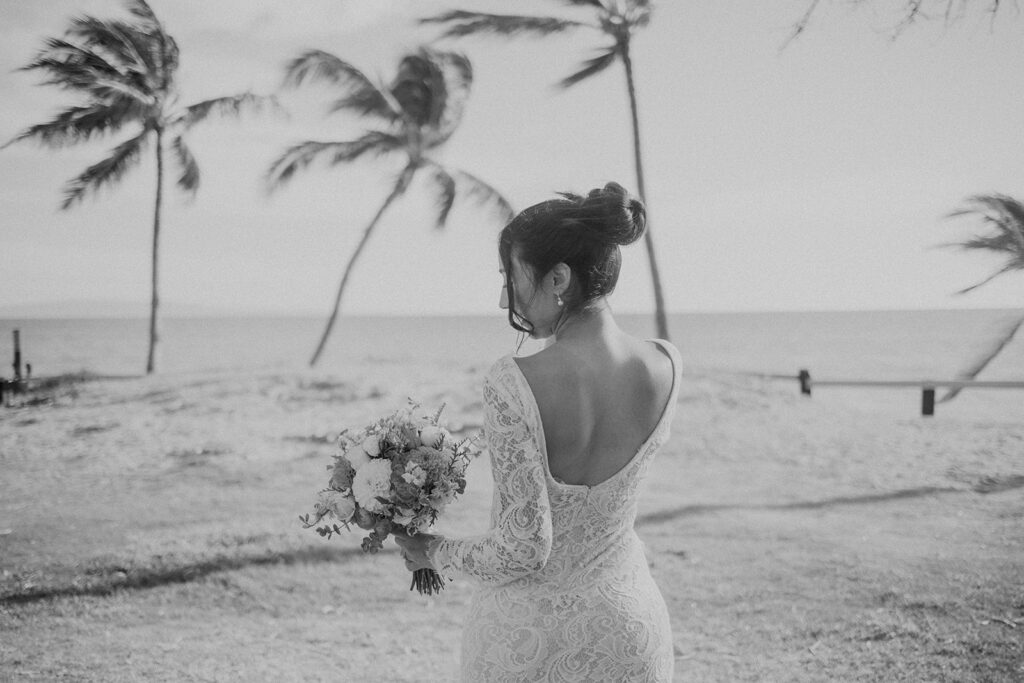 a bridal photoshoot in hawaii
