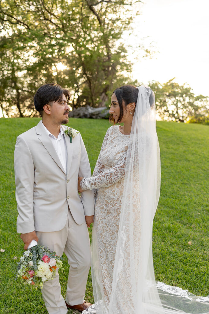 a bridal photoshoot in hawaii
