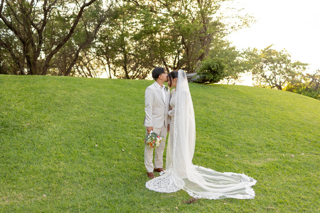 a bridal photoshoot in hawaii
