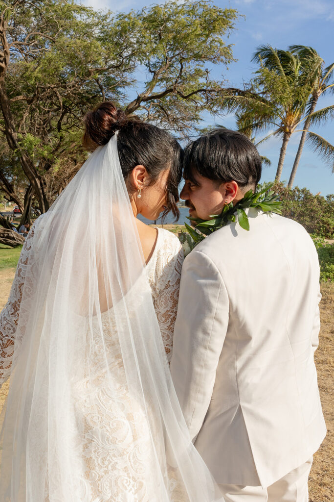 a bridal photoshoot in hawaii
