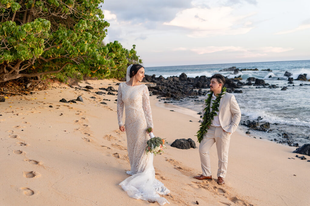 a bridal photoshoot in hawaii
