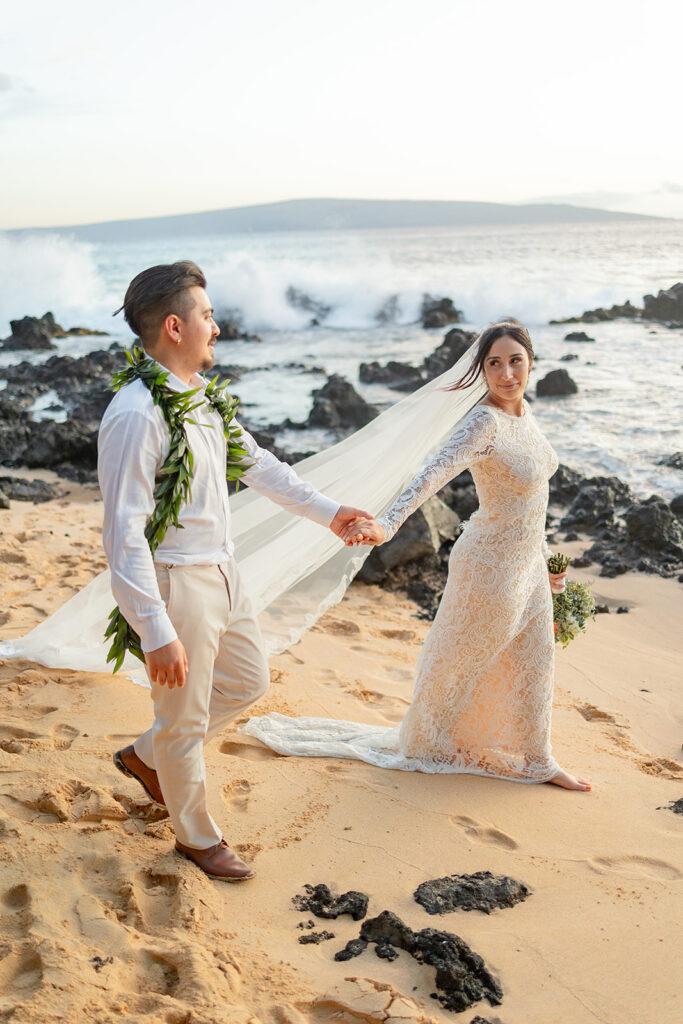 a bridal photoshoot in hawaii
