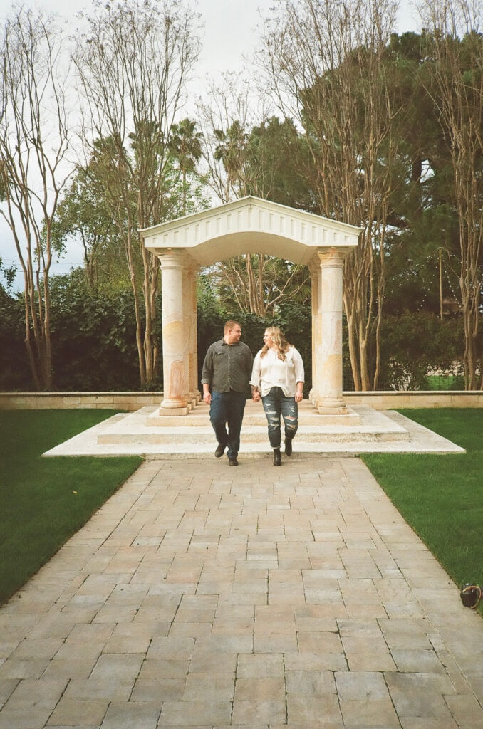 couple posing for their engagement session
