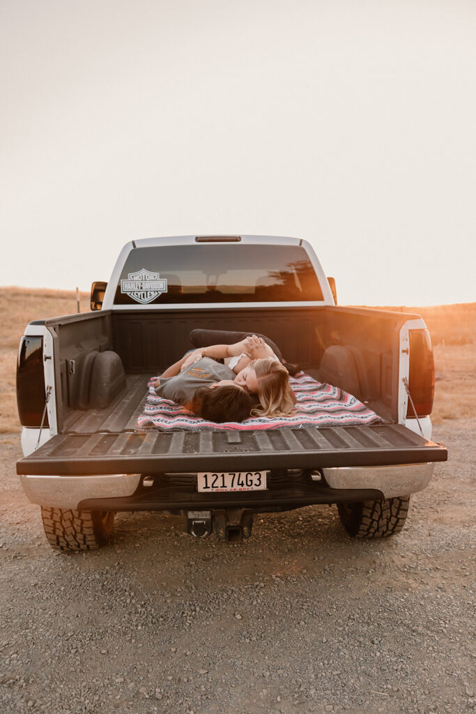 a park couples session in Rohnert Park
