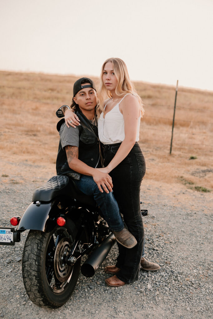 couple posing for engagement photos in Rohnert Park