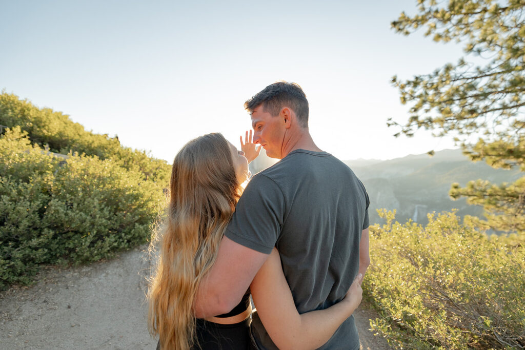 a surprise proposal photoshoot in yosemite
