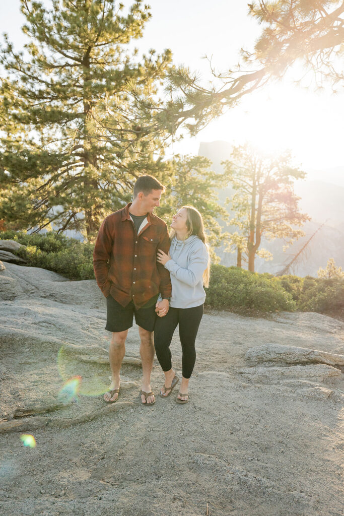 a surprise proposal photoshoot in yosemite
