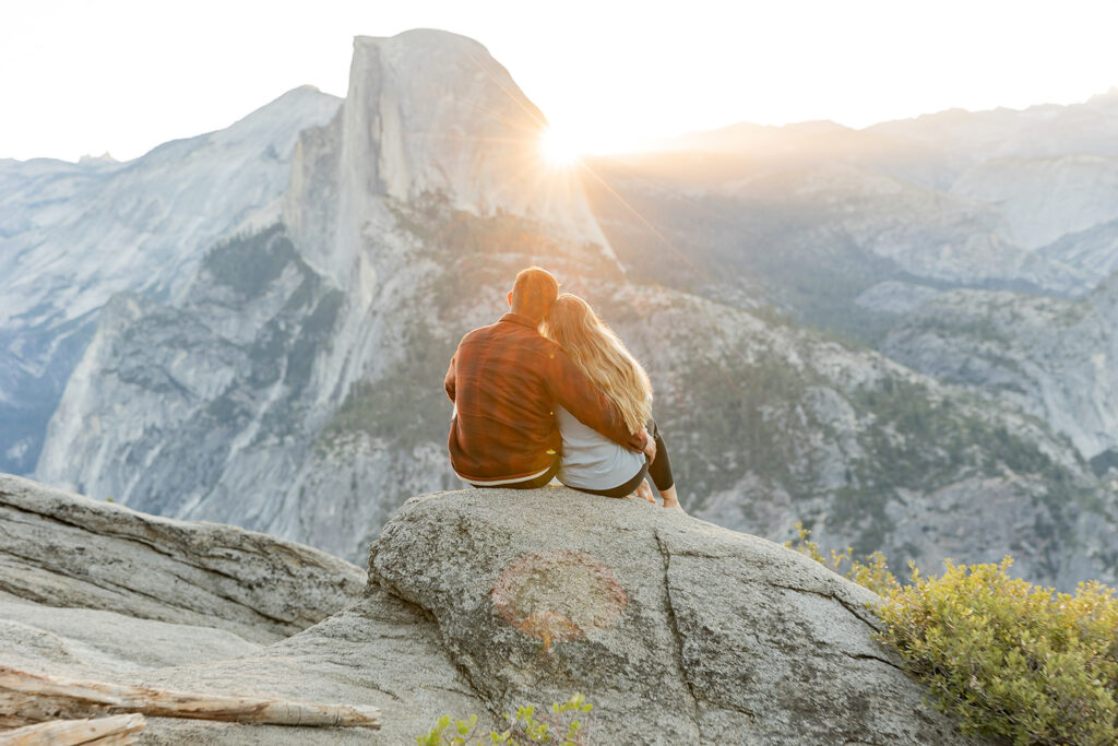 a surprise proposal photoshoot in yosemite