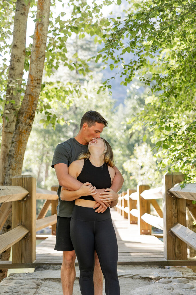 a surprise proposal photoshoot in yosemite
