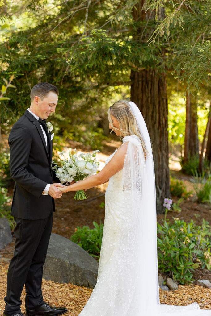 couple posing for wedding photos
