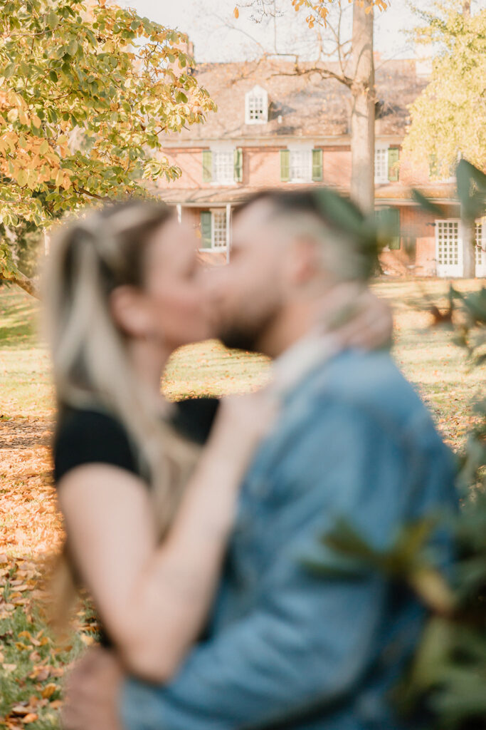 an engagement photoshoot outdoors
