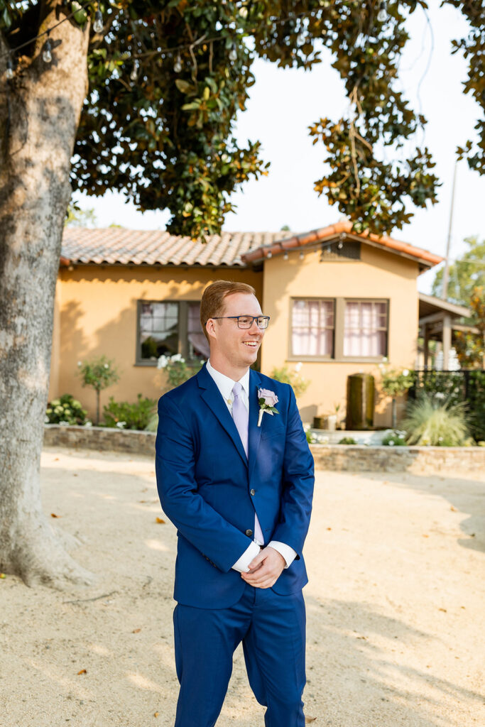 a couple posing for their wedding portraits
